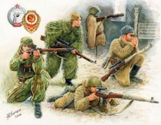 Zvezda 3597 Soviet Sniper Team WWII